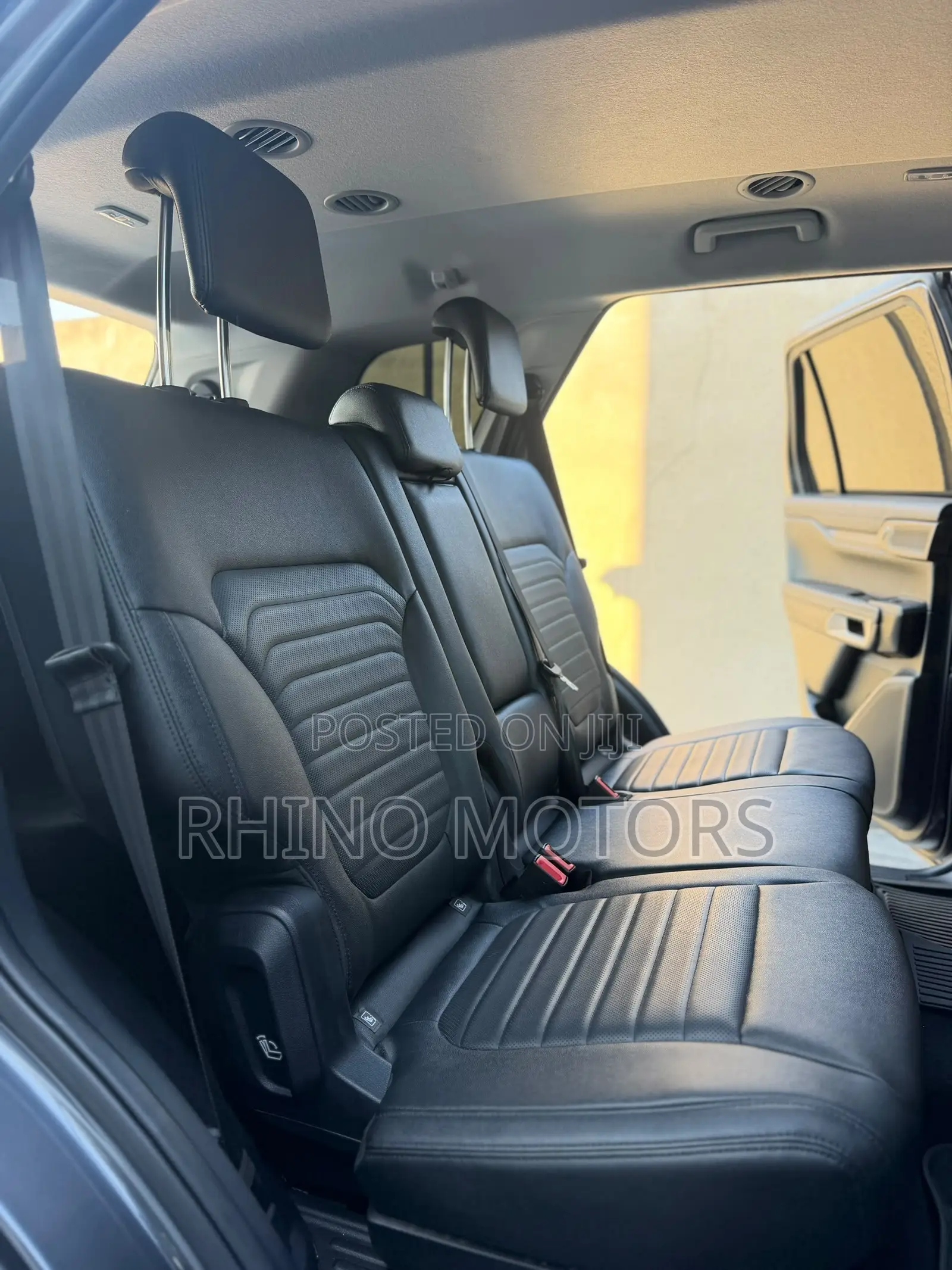 Ford Everest 2024 Gray