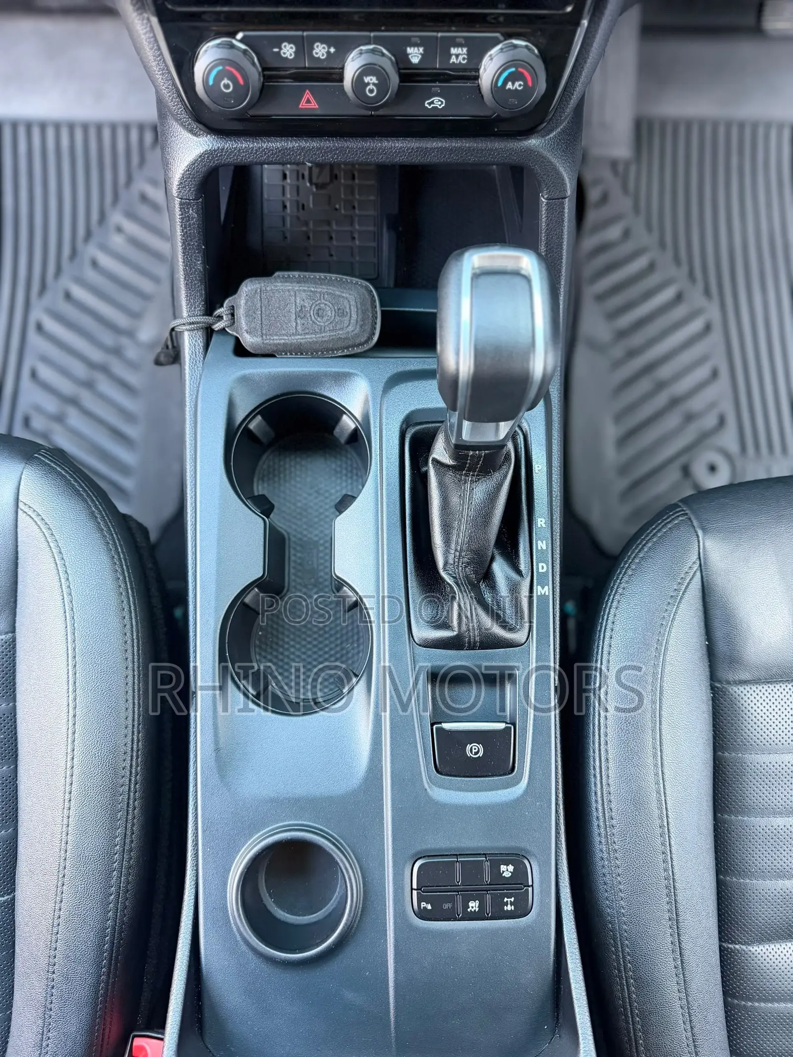 Ford Everest 2024 Gray