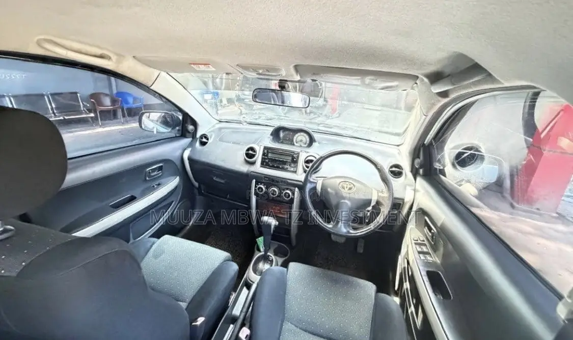 Toyota IST 2006 Blue