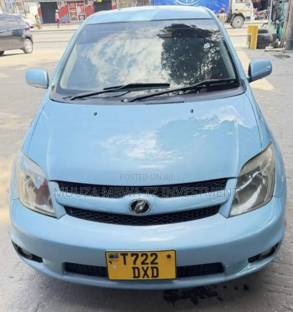 Toyota IST 2006 Blue