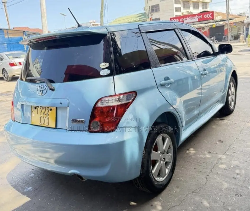 Toyota IST 2006 Blue