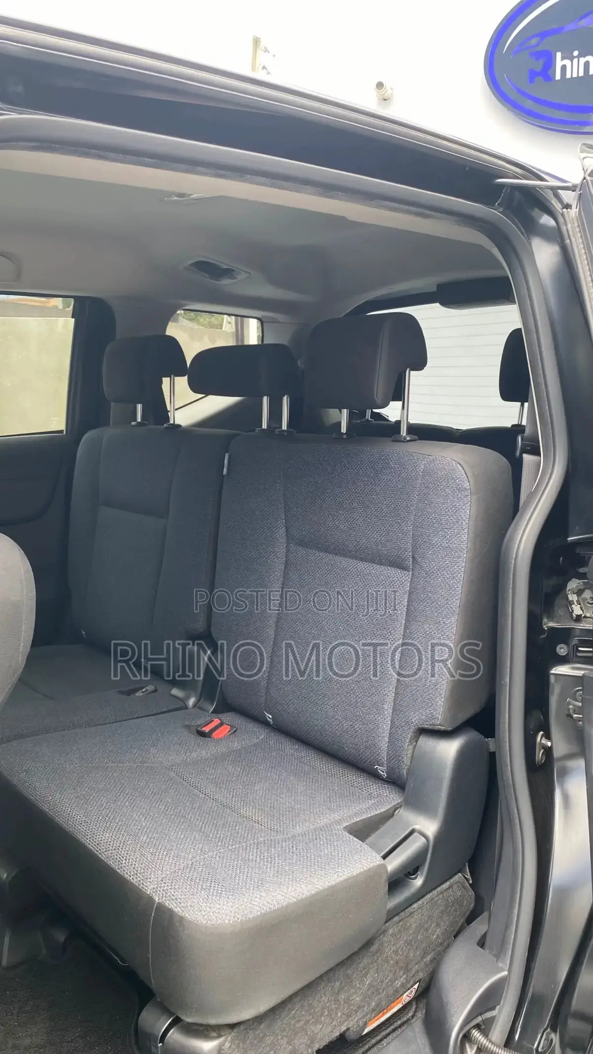 Toyota Sienta 1.5 FWD 2016 Black