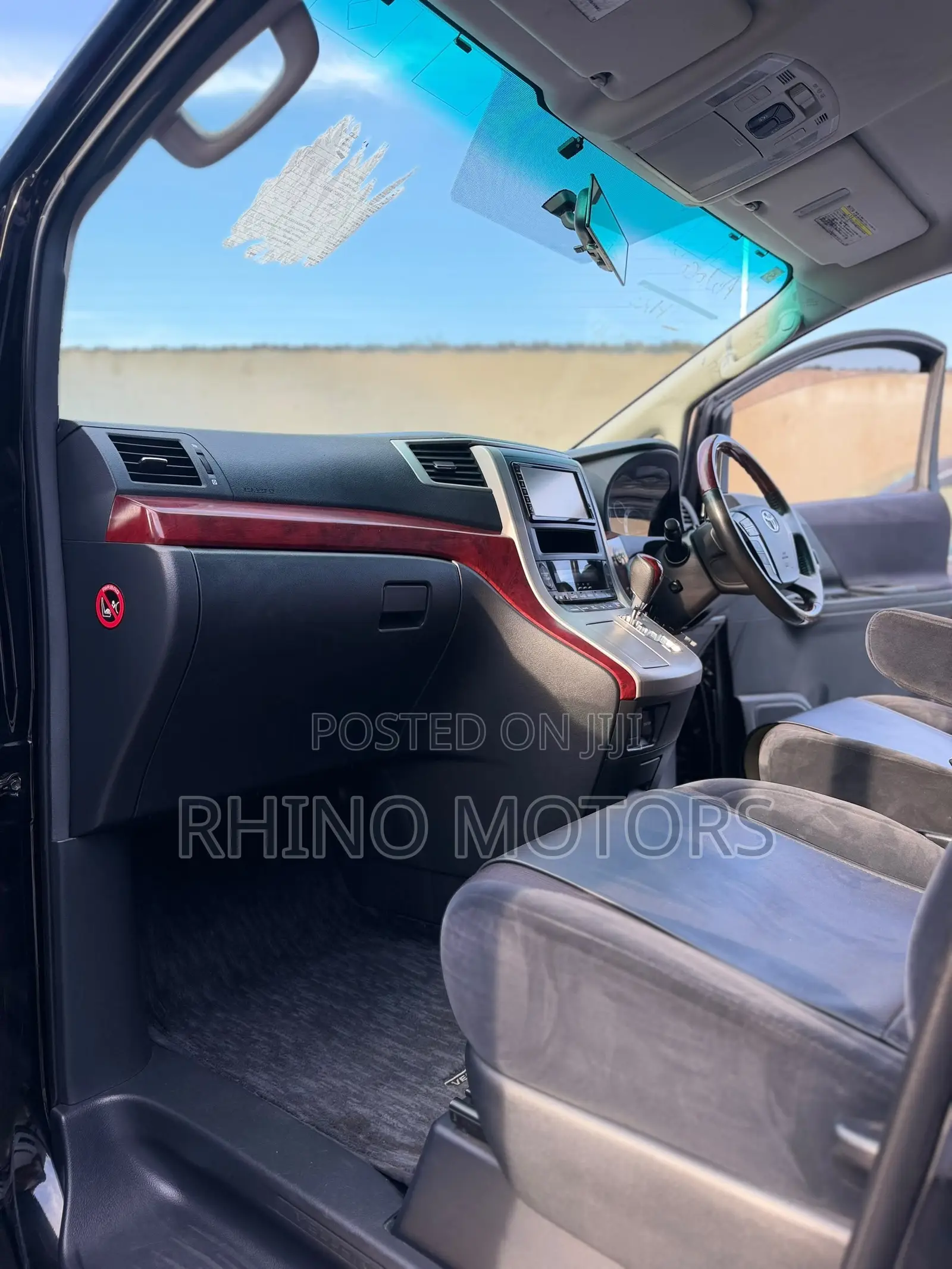 Toyota Vellfire V 2.4 4WD 7-Seater 2010 Black