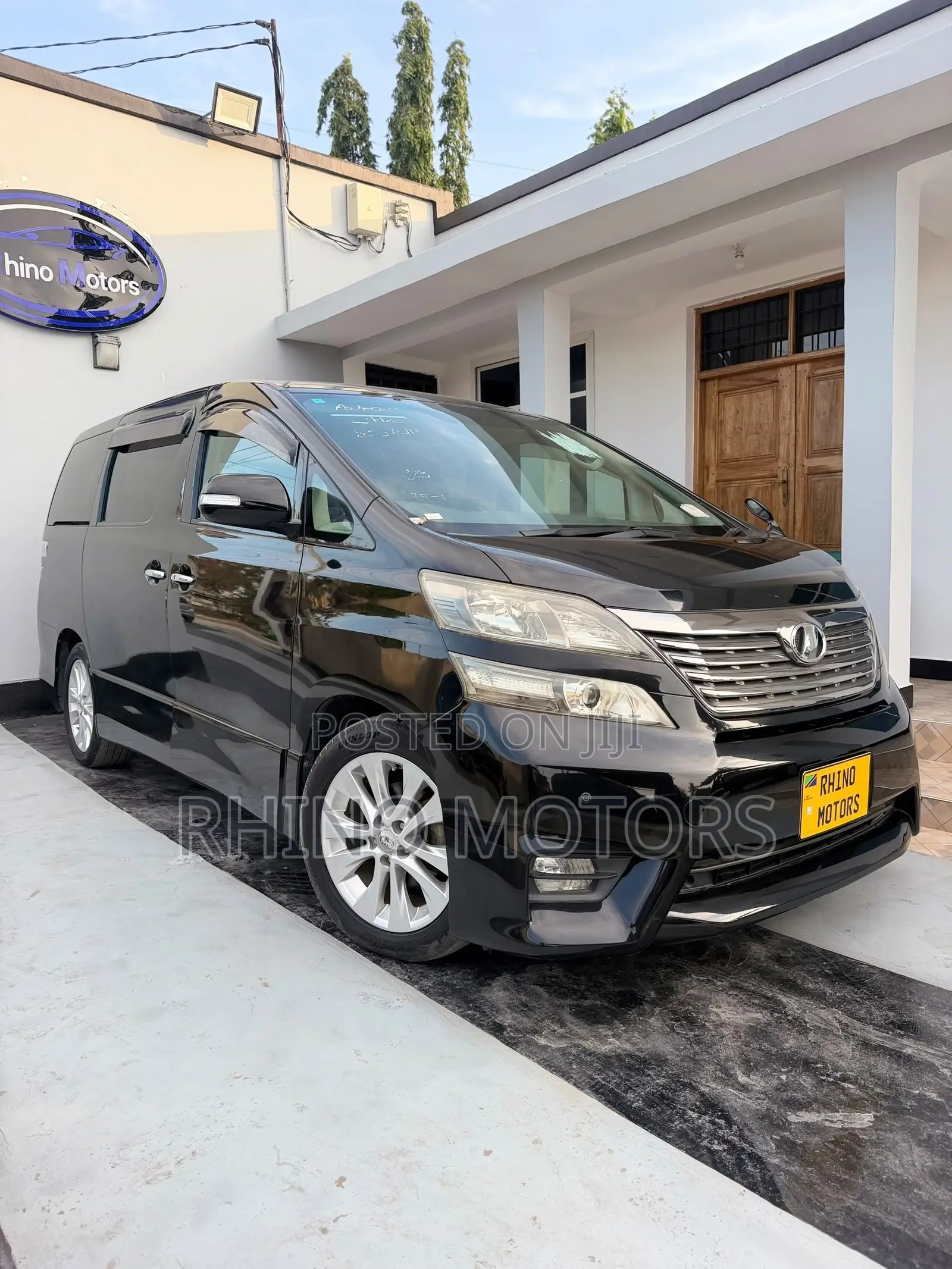 Toyota Vellfire V 2.4 4WD 7-Seater 2010 Black
