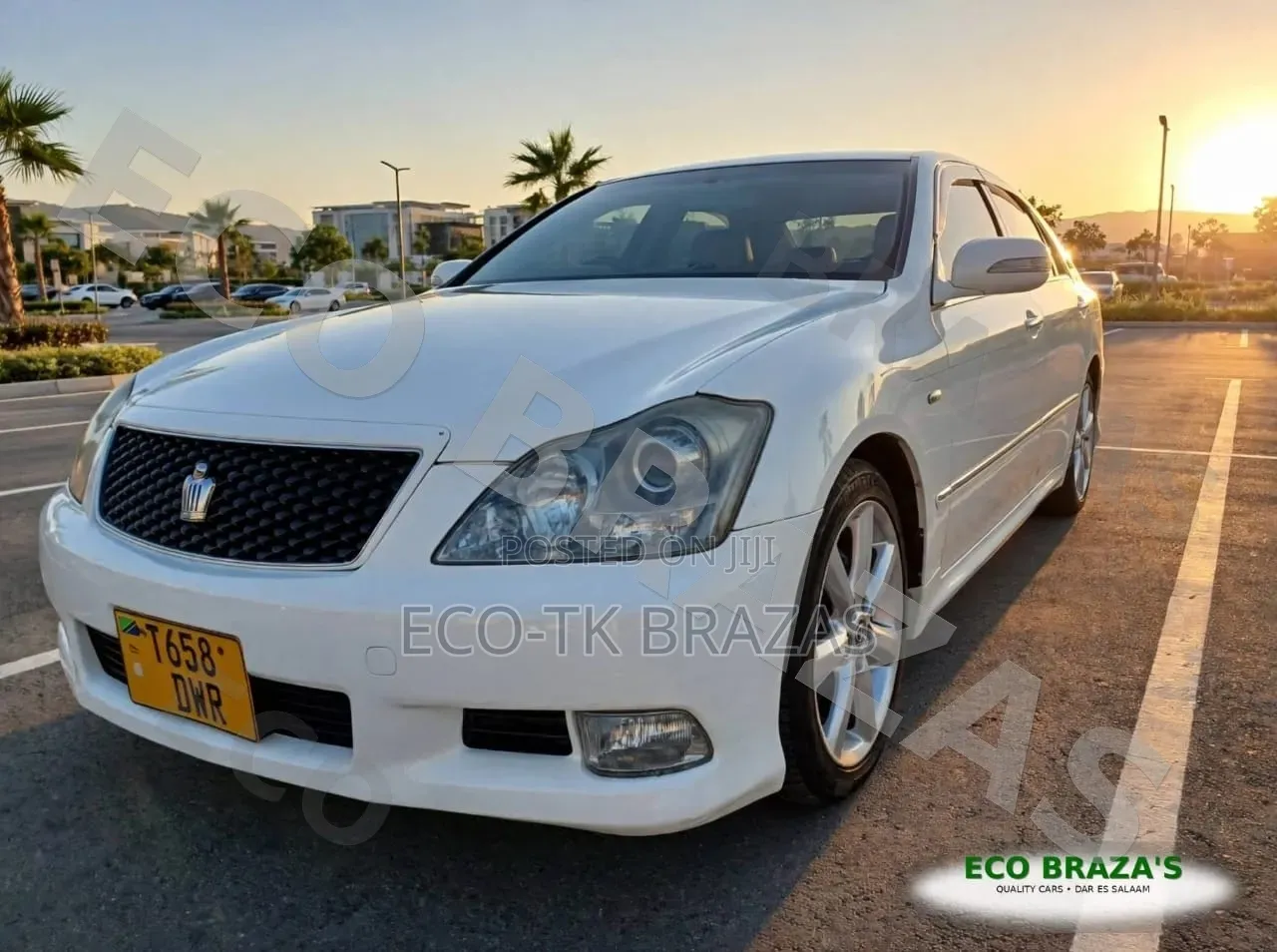 Toyota Crown 2004 White