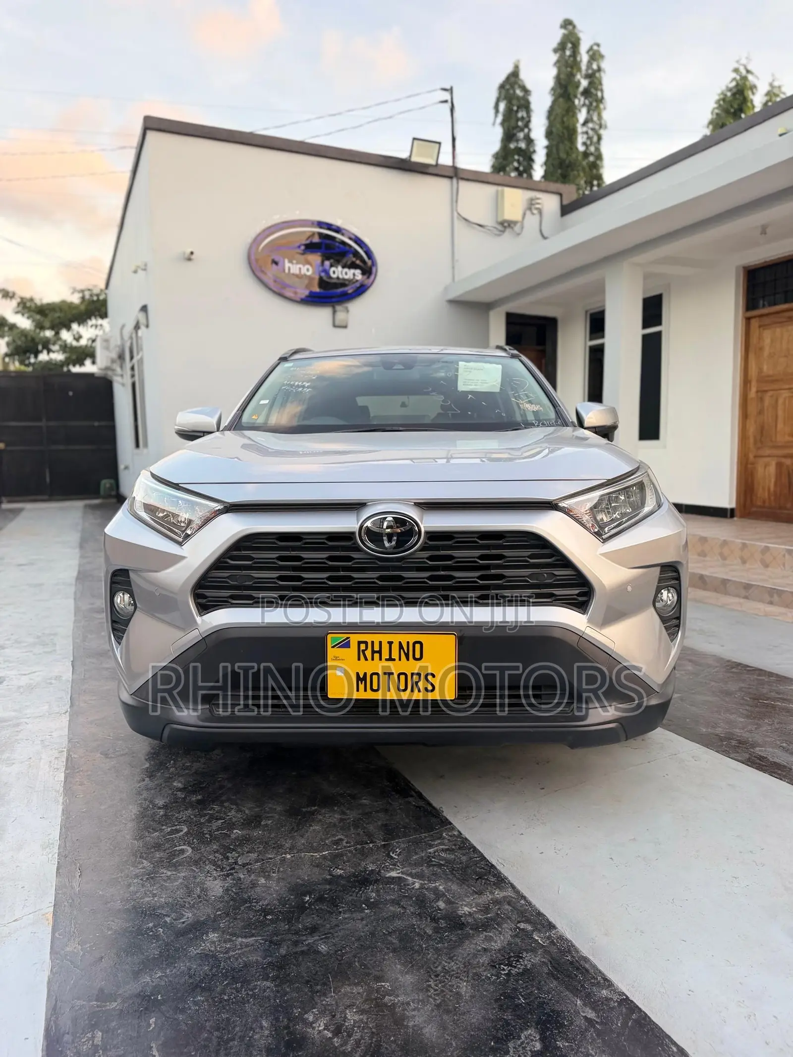 Toyota RAV4 2020 Silver