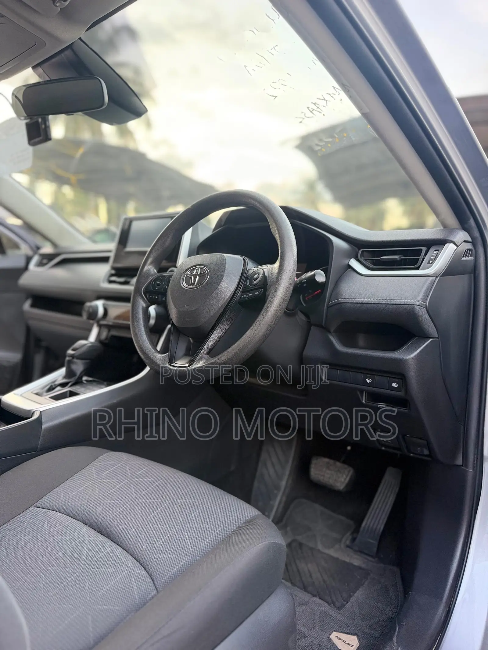 Toyota RAV4 2020 Silver