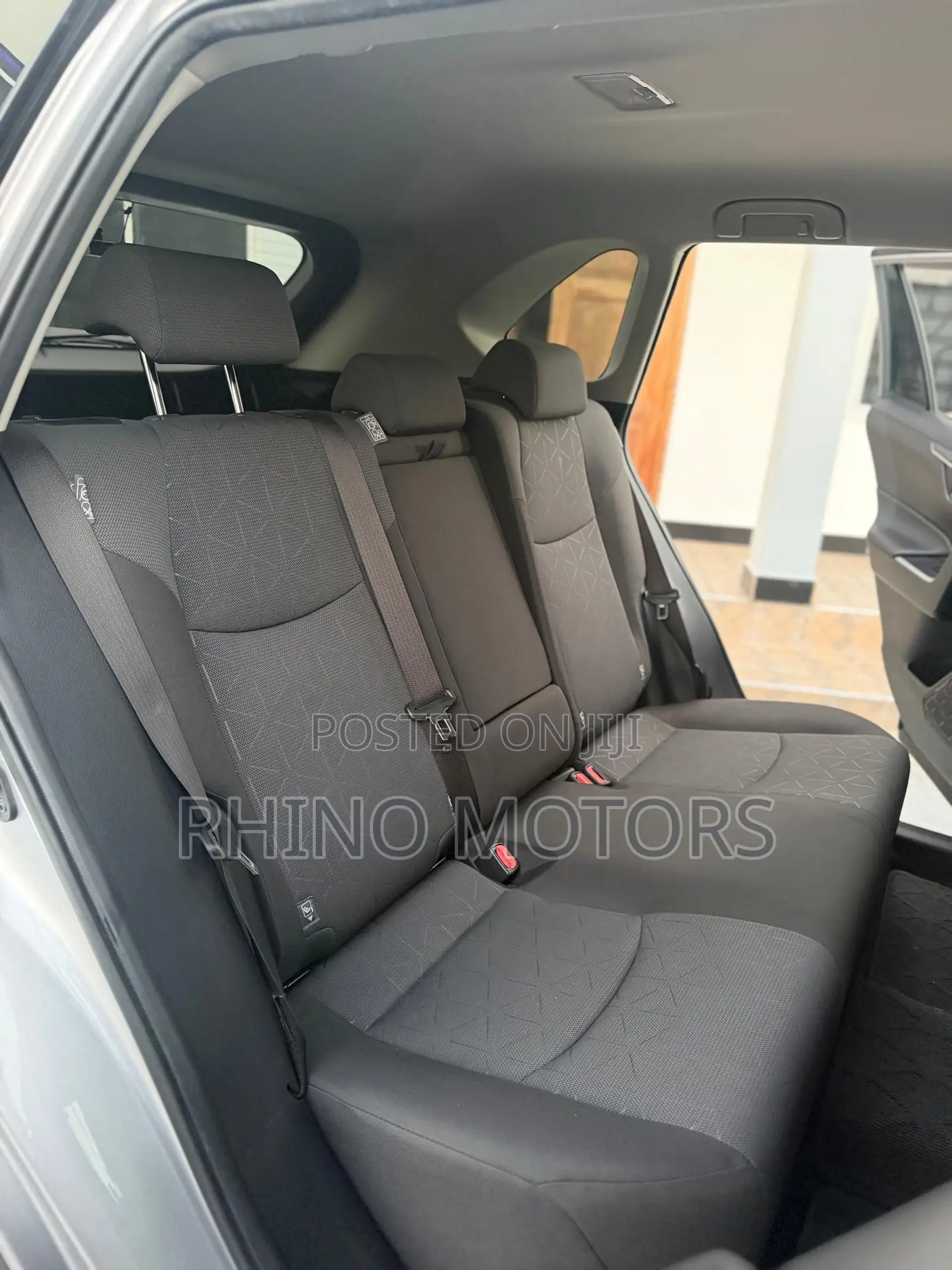 Toyota RAV4 2020 Silver