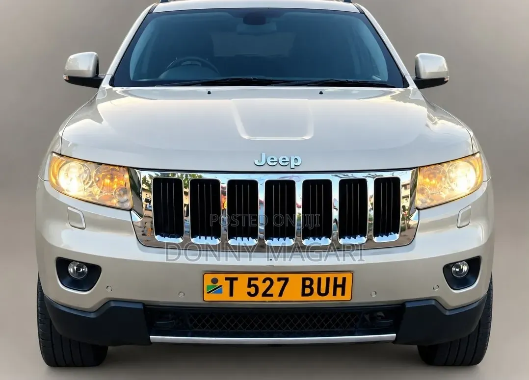 Jeep Grand Cherokee 2020 Silver