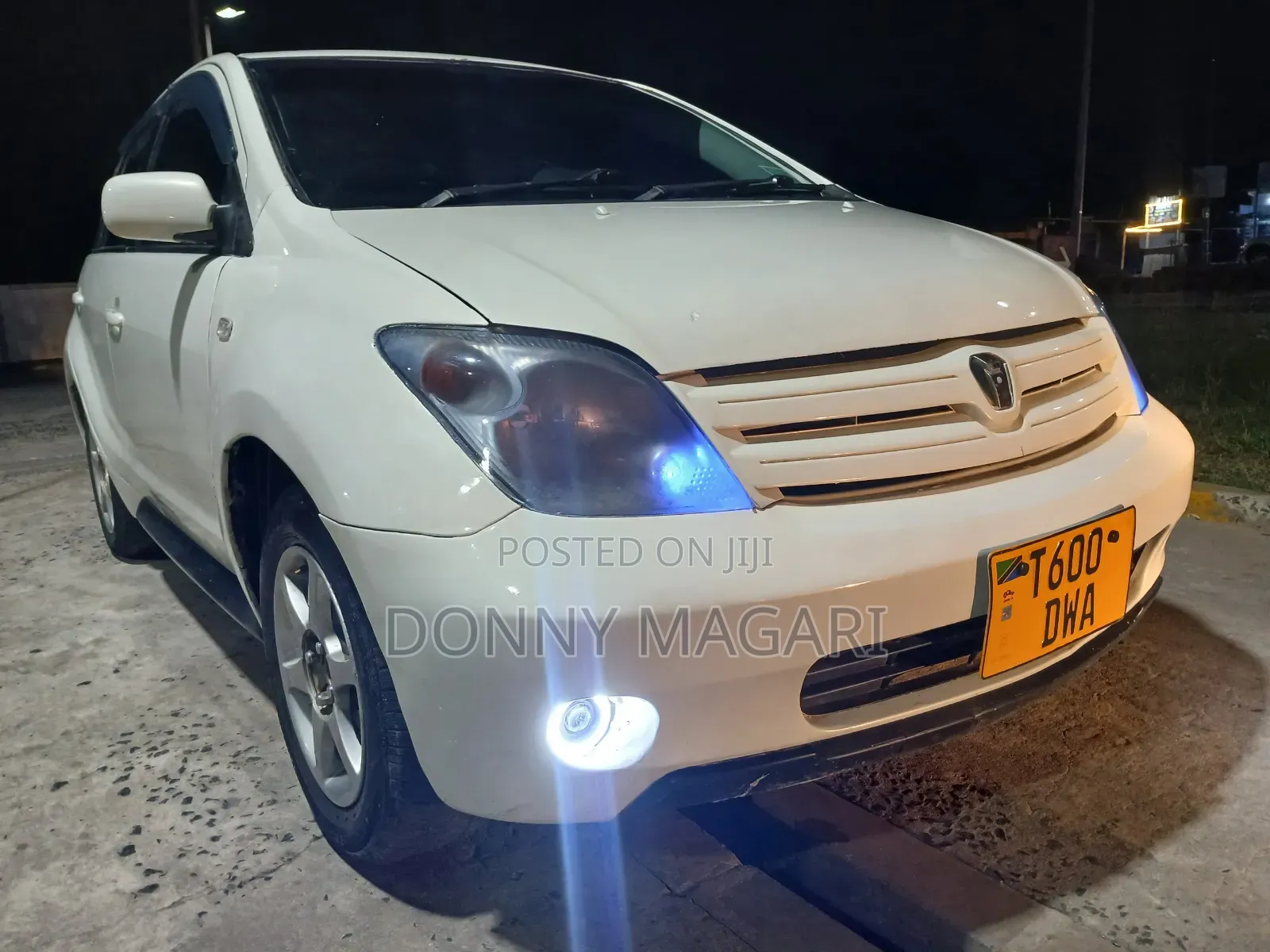 Toyota IST 2006 White