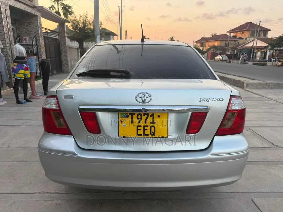 Toyota Premio 2003 Silver