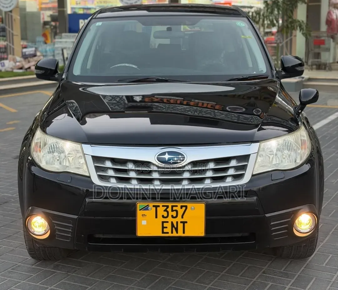 Subaru Forester 2011 Black