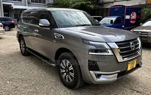 Nissan Patrol 2023 Gray
