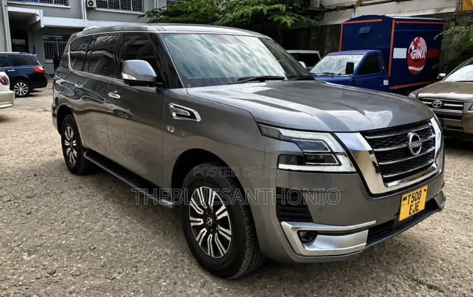Nissan Patrol 2023 Gray