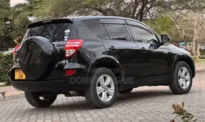 Toyota RAV4 2010 Black