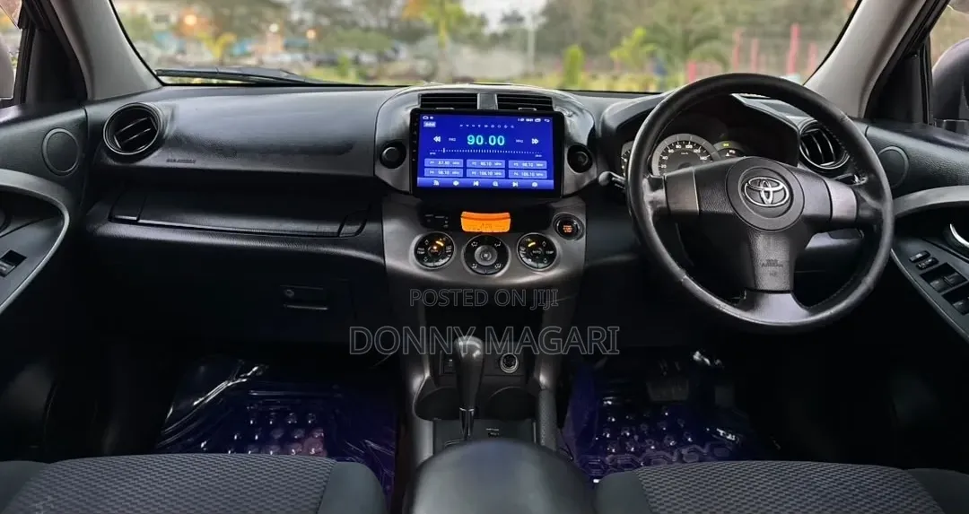 Toyota RAV4 2010 Black