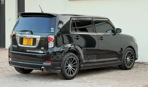 Toyota Corolla Rumion 2010 Black