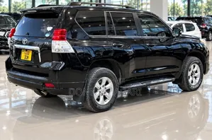 Toyota Land Cruiser Prado 2013 Black