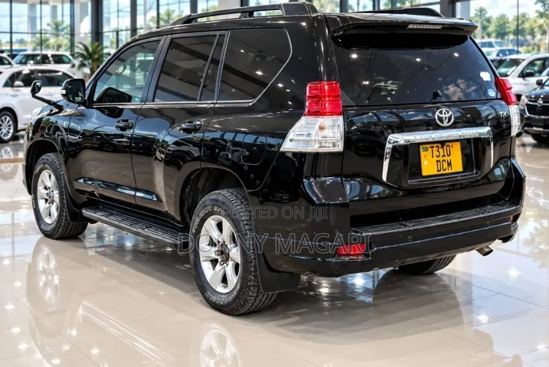 Toyota Land Cruiser Prado 2013 Black