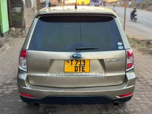 Subaru Forester 2008 Gold