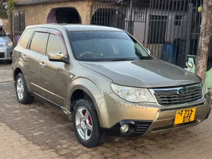 Subaru Forester 2008 Gold
