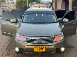 Subaru Forester 2008 Gold
