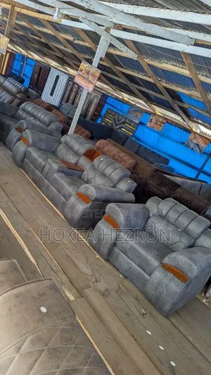 Kwa Fanicha Bora Na Bei Ndogo Kuriko Piga