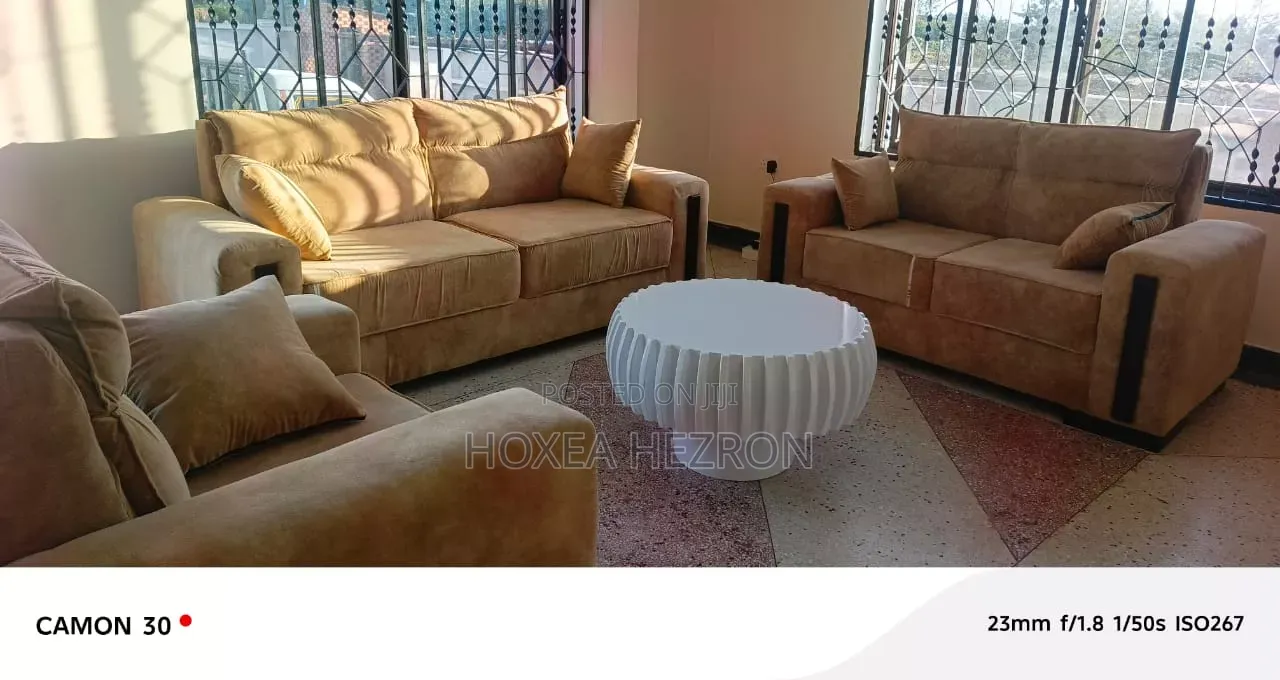 Kwa Fanicha Bora Na Bei Ndogo Kuriko Piga