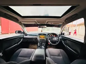 Toyota Crown 2004 Black