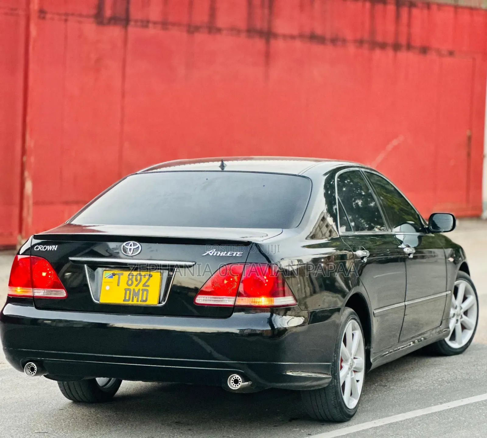 Toyota Crown 2004 Black