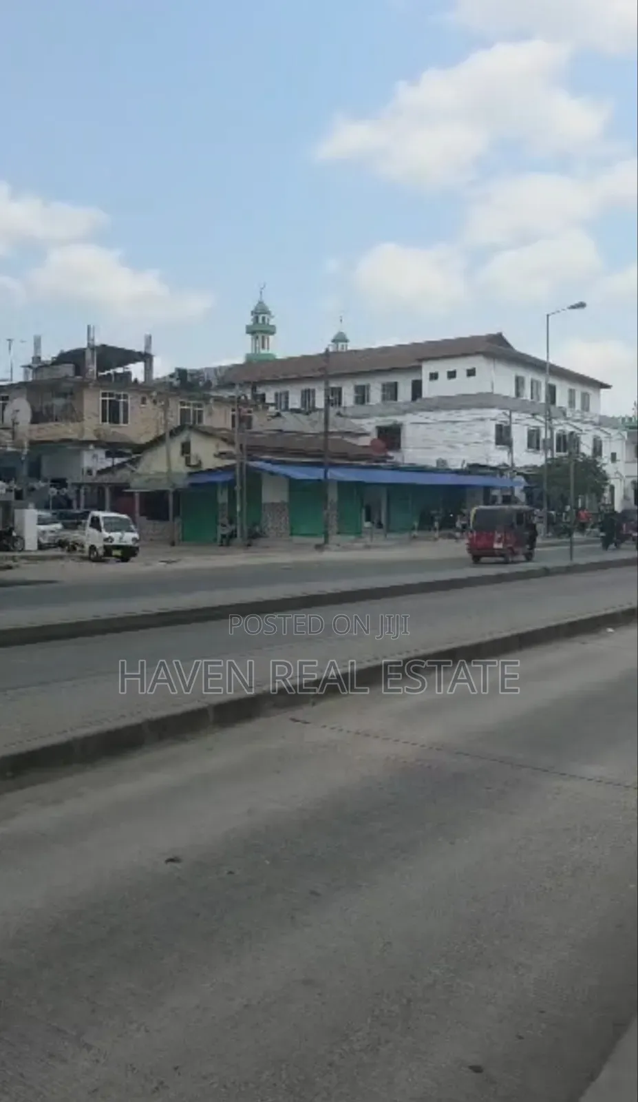 Plot Inauzwa Magomeni Mapipa