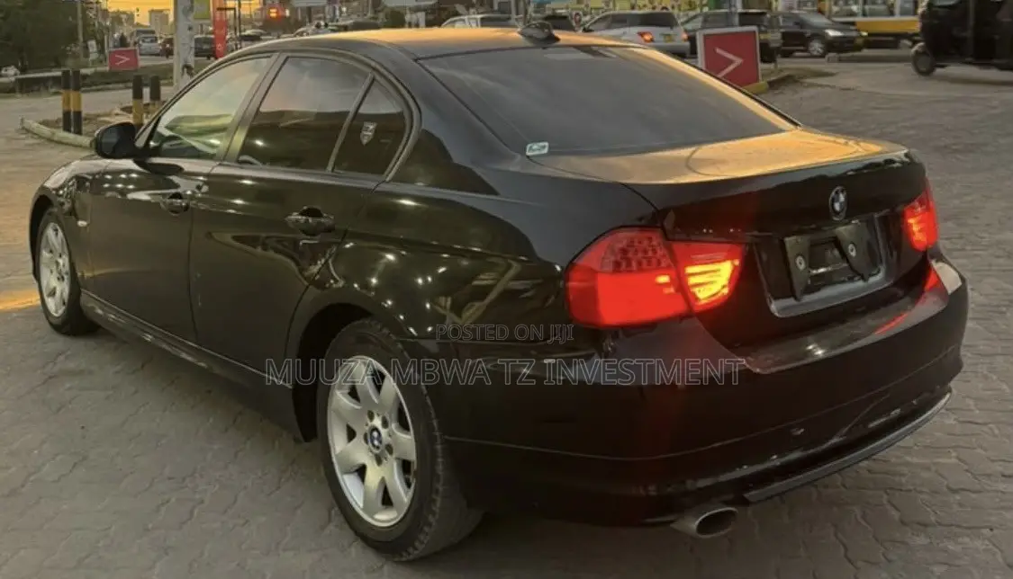 BMW 3 Series 2010 Black