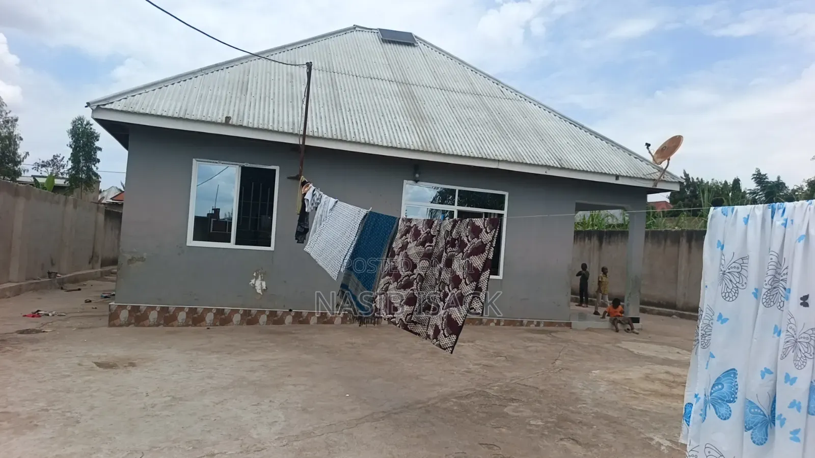 Furnished 3bdrm House in Mkolani for sale