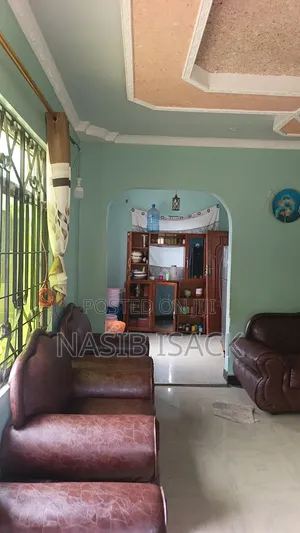 Furnished 3bdrm House in Mkolani for sale