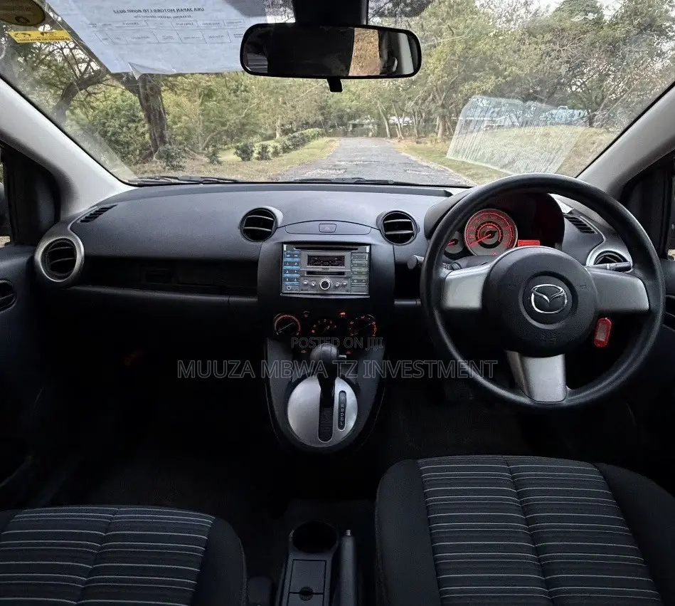 Mazda Demio 2010 Red