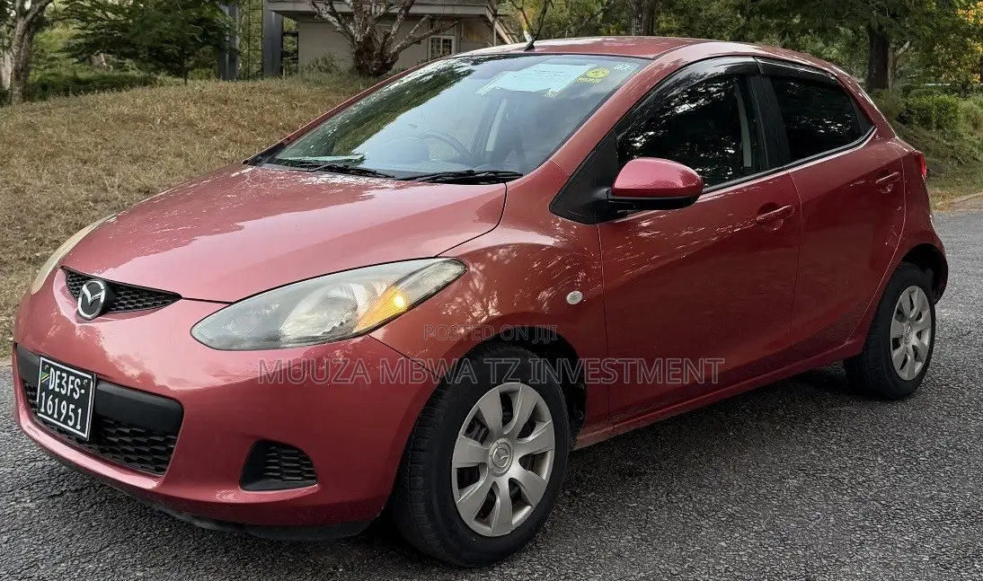 Mazda Demio 2010 Red