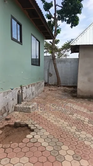 Furnished 3bdrm House in Mkolani for sale