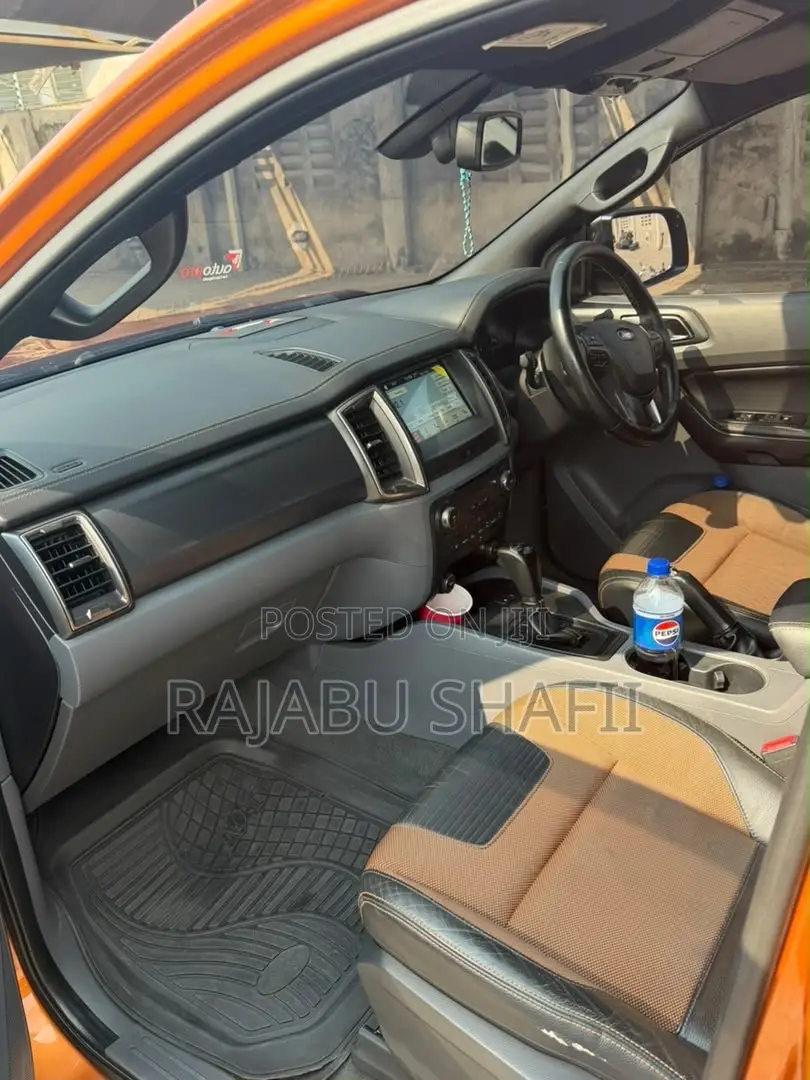 Ford Ranger Wildtrak 2017 Orange