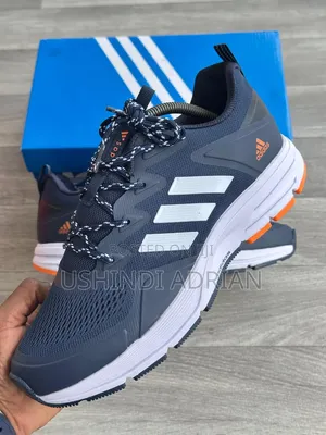 **raba Adidas Superstar—mvuto Na Upekee!** 