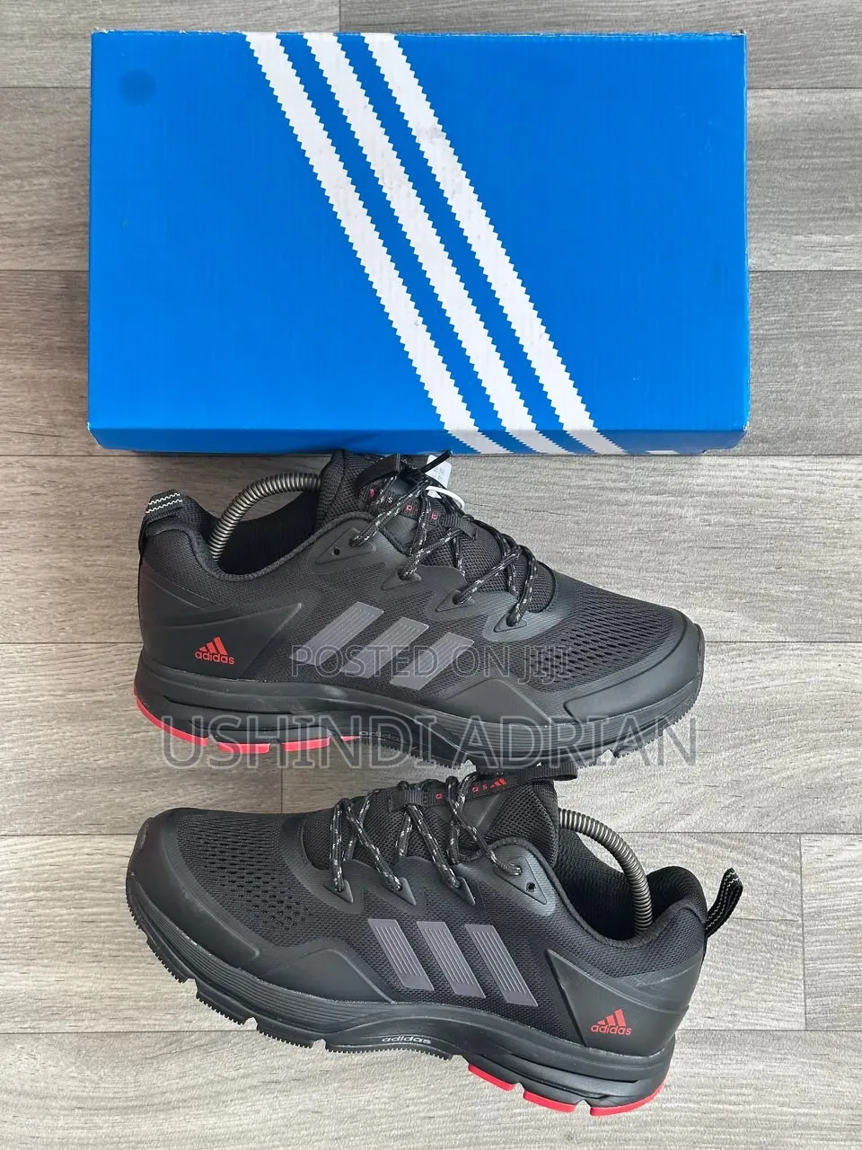 **raba Adidas Superstar—mvuto Na Upekee!** 
