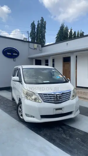 Toyota Alphard 2.4 Petrol AWD 2010 White