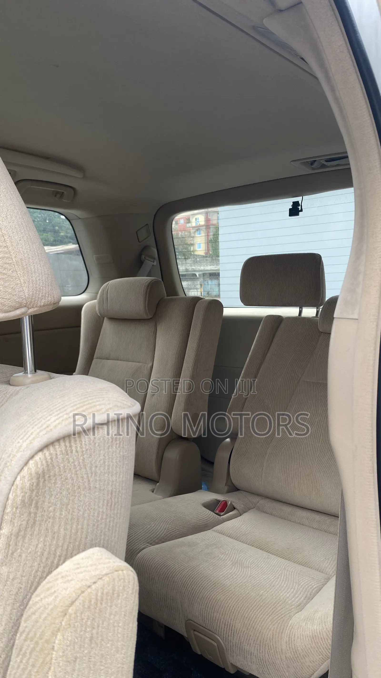 Toyota Alphard 2.4 Petrol AWD 2010 White