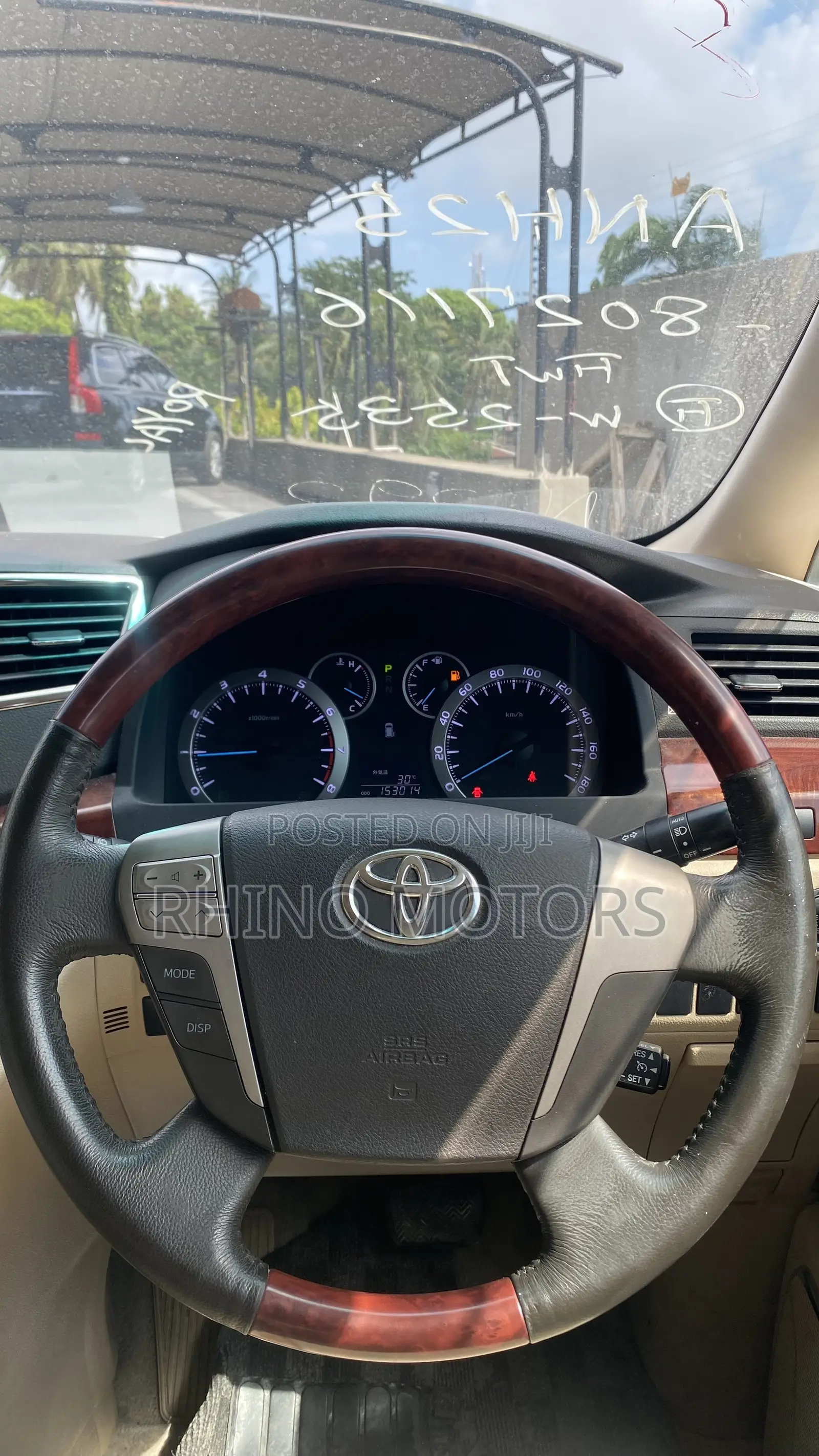 Toyota Alphard 2.4 Petrol AWD 2010 White