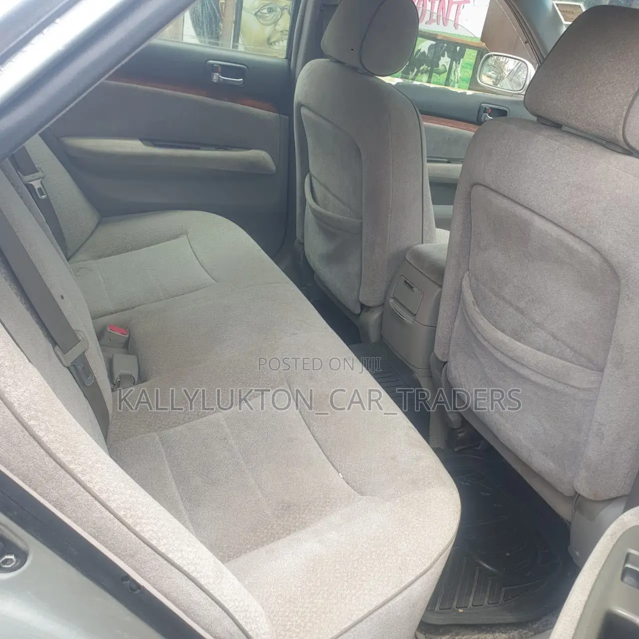 Toyota IST 2004 Silver