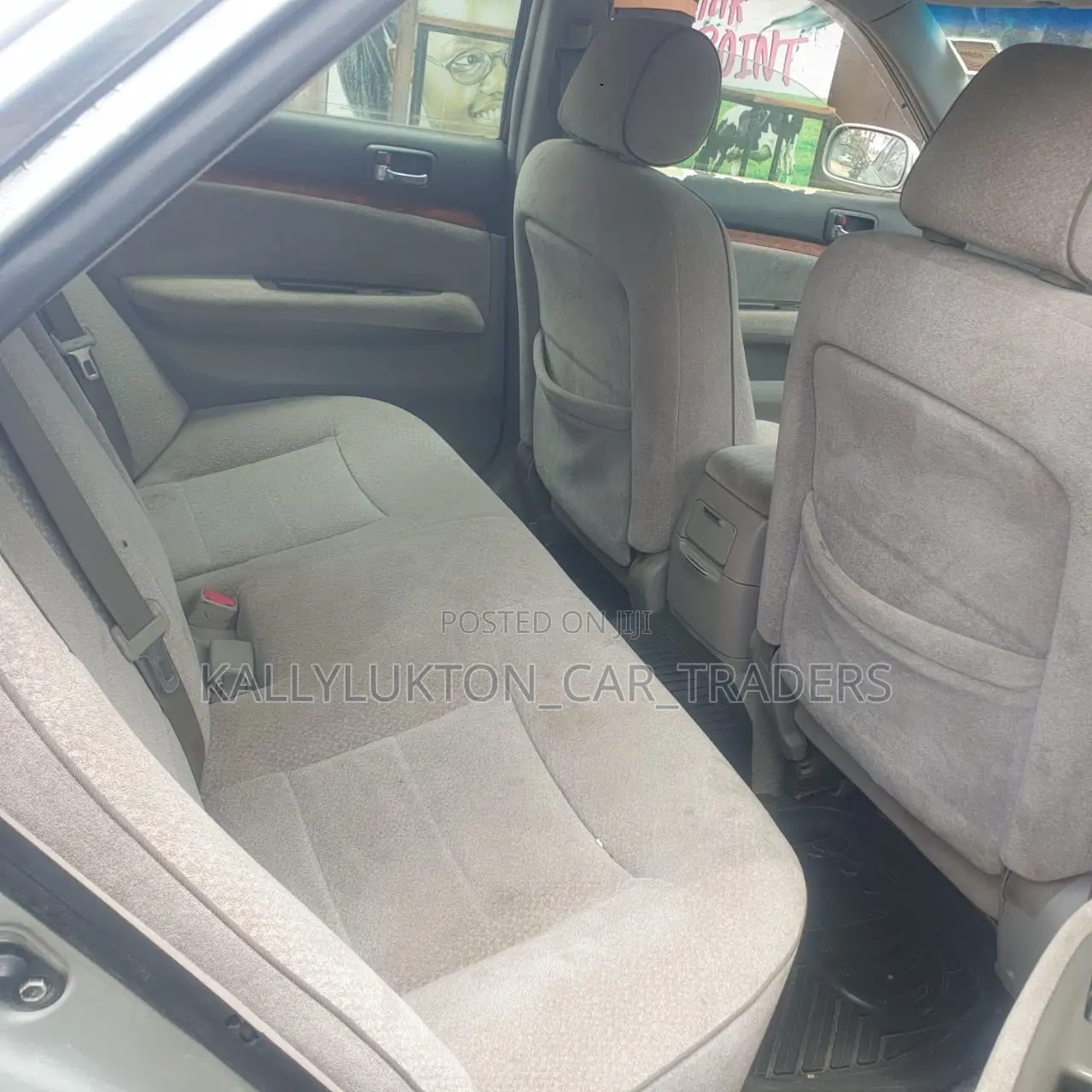 Toyota IST 2004 Silver