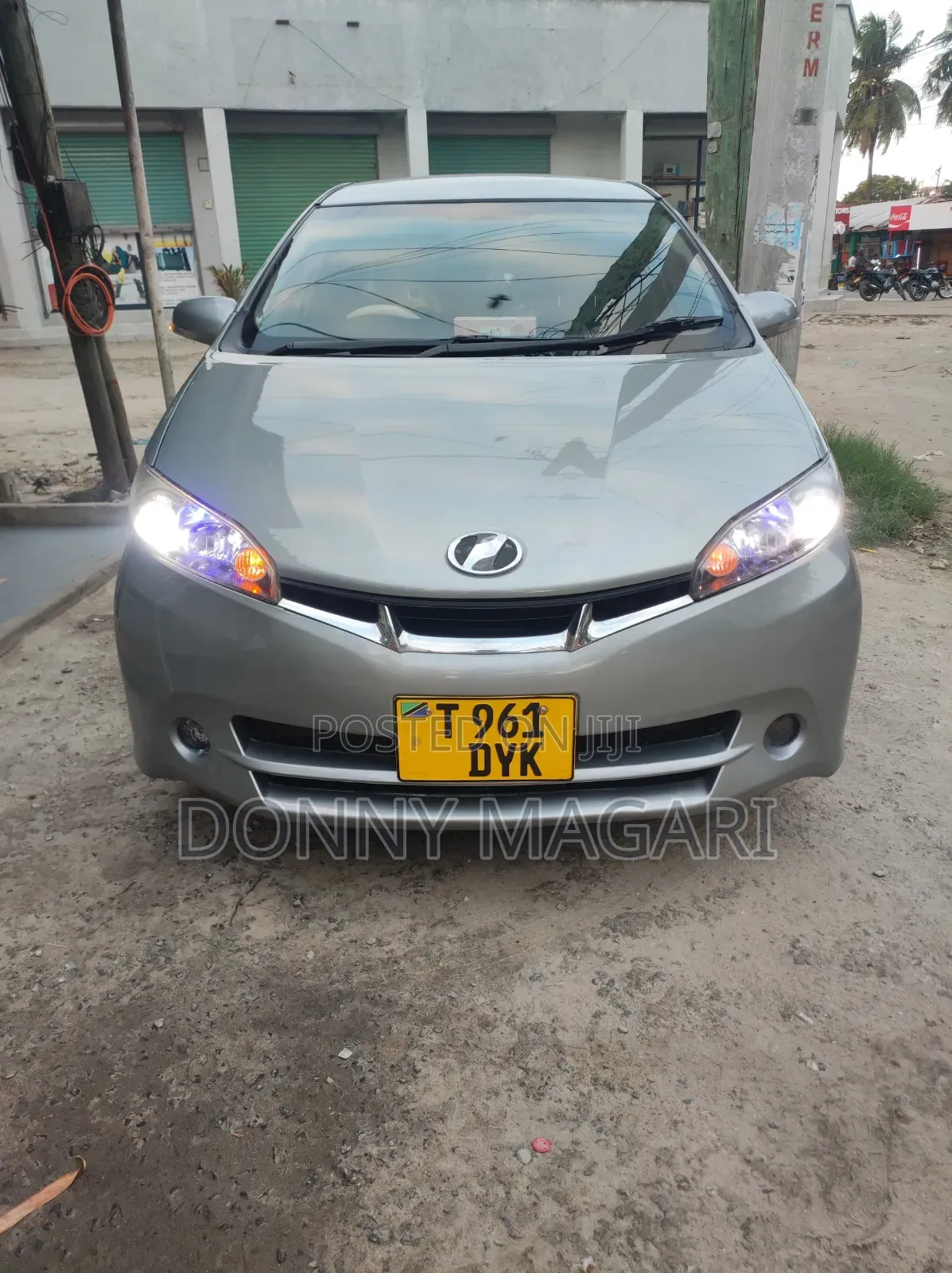 Toyota Wish 2012 Gray