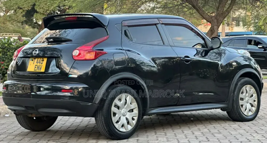 Nissan Juke 2012 Black