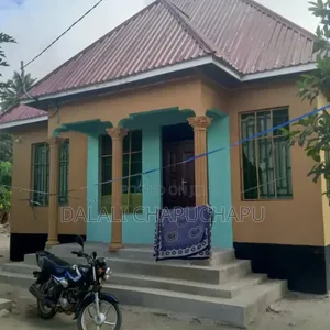 3bdrm House in Lubakaya, Chanika for sale