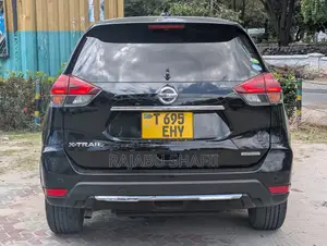 Nissan X-Trail 2.0 Hybrid AWD 2017 Black