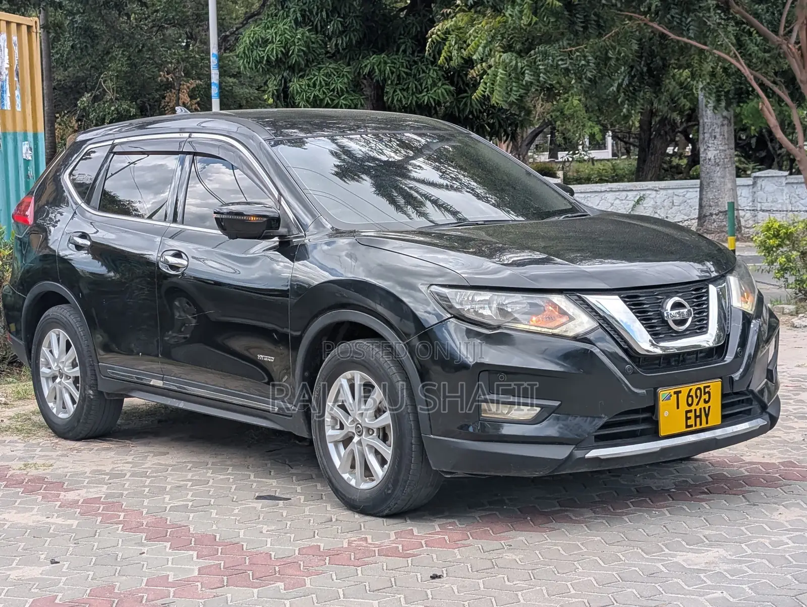 Nissan X-Trail 2.0 Hybrid AWD 2017 Black